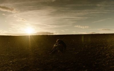A conversation between Iranian artist-filmmaker Mania Akbari and Syrian filmmaker Ameer Fakher Eldin.